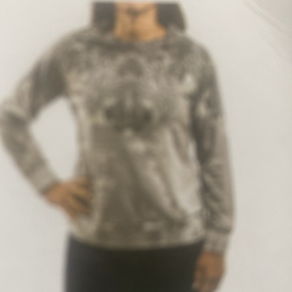 Como Vintage gray & white long sleeve printed faux lace top size XL NWT - Picture 6 of 10